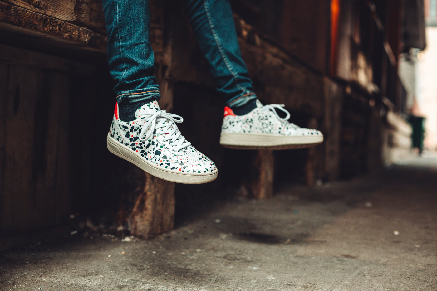 Men's Sneakers & Athletics Shoes