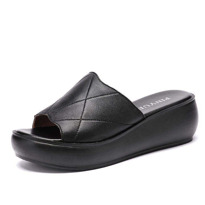 summer slipper color black size 5 for women