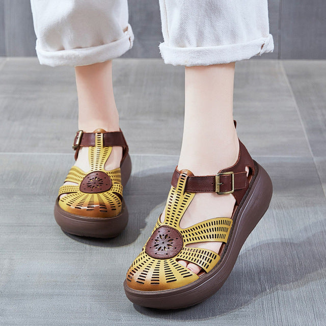 sandals color brown size 5 for women