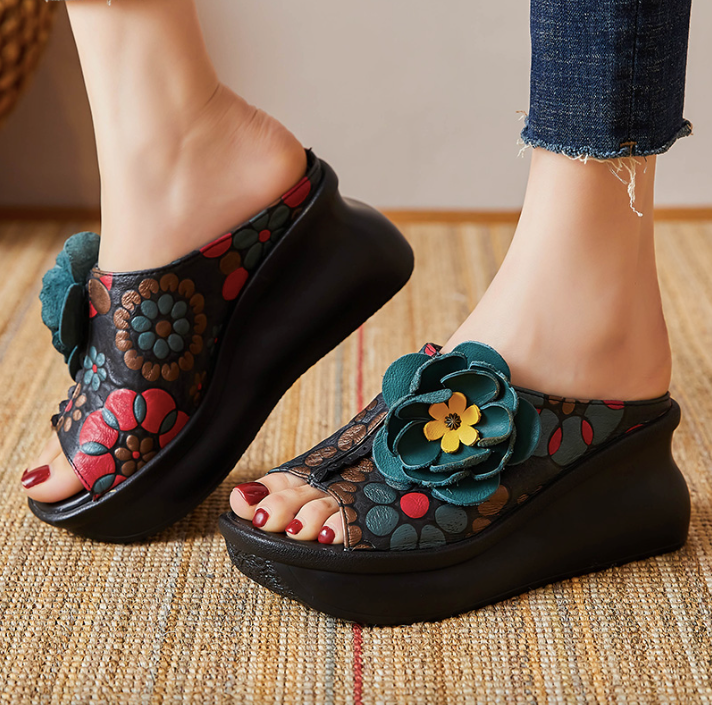 wedge clog color black size 6 for women 