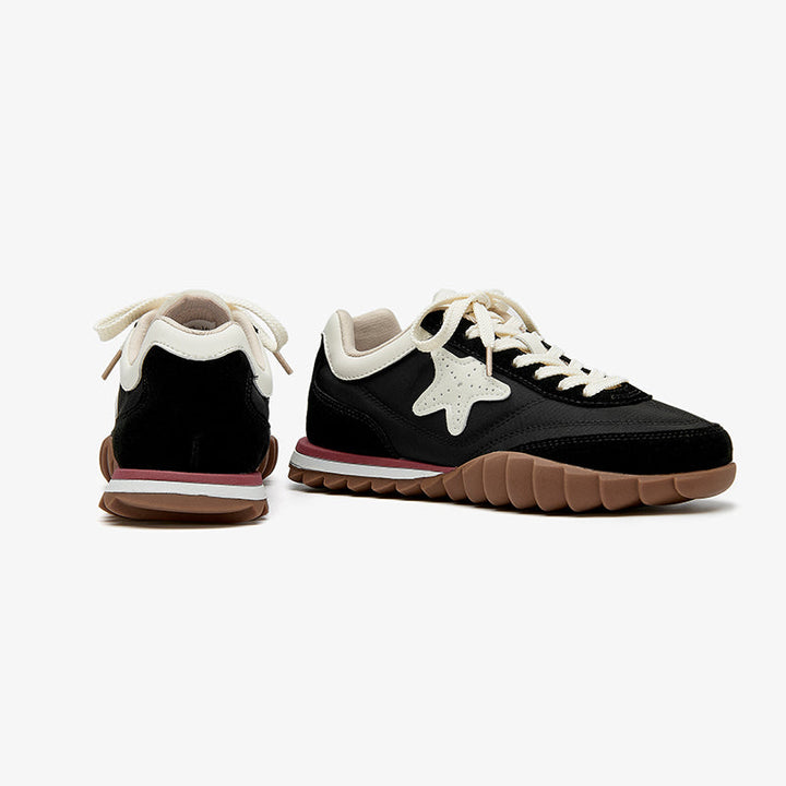 Walking Sneaker Color Black Size 7 for Women
