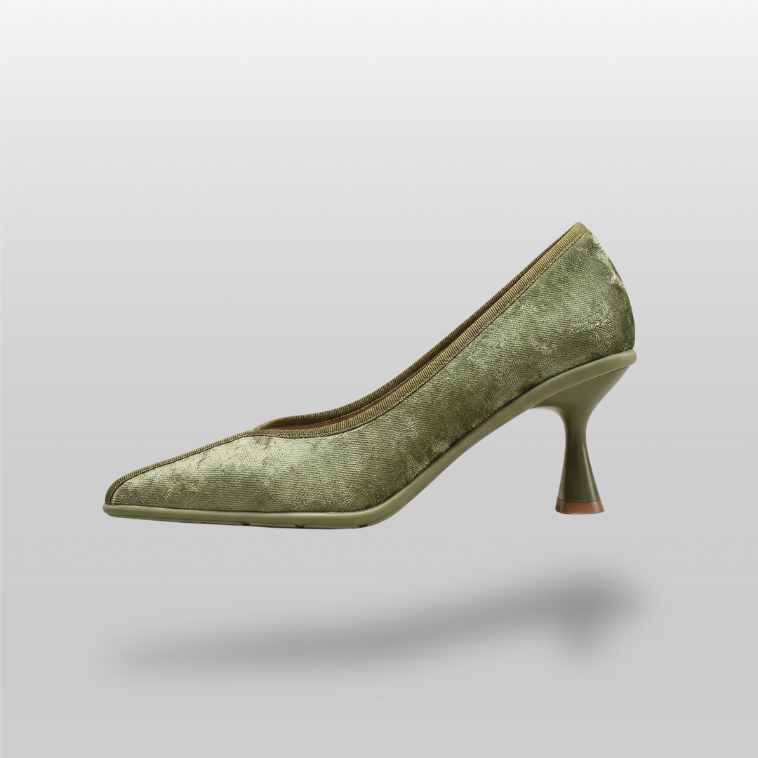 Elara silk leather pumps in Verdant Olive side view