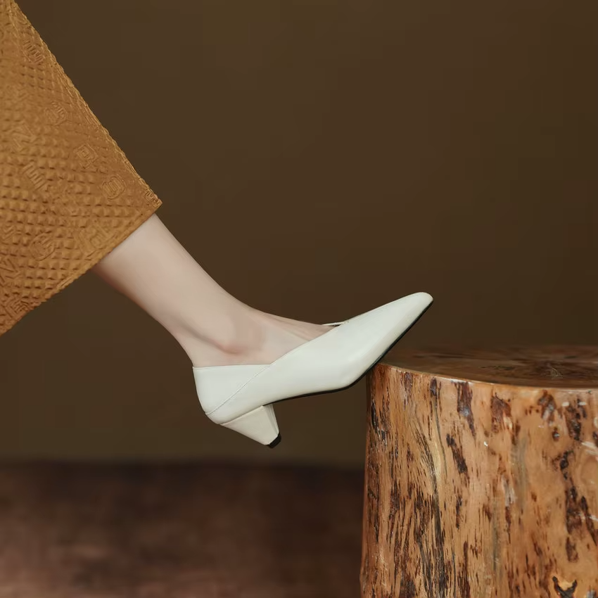 leather pumps color beige size 7 for women