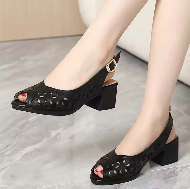 USS Shoes Albania Open Toe Square Heel Leather Sandals