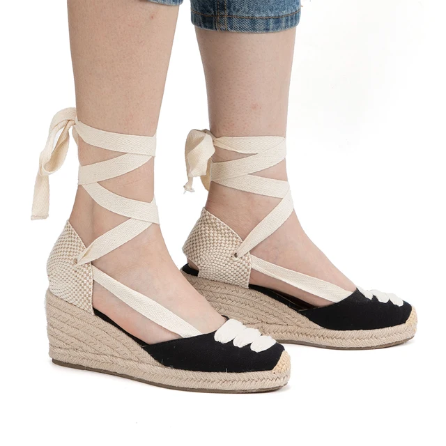 round toe sandals color black size 9 for women