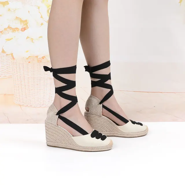 casual sandals color beige size 7 for women
