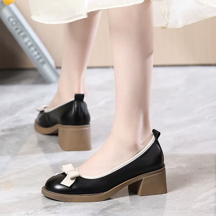 butterfly knot pumps color black size 9 for women