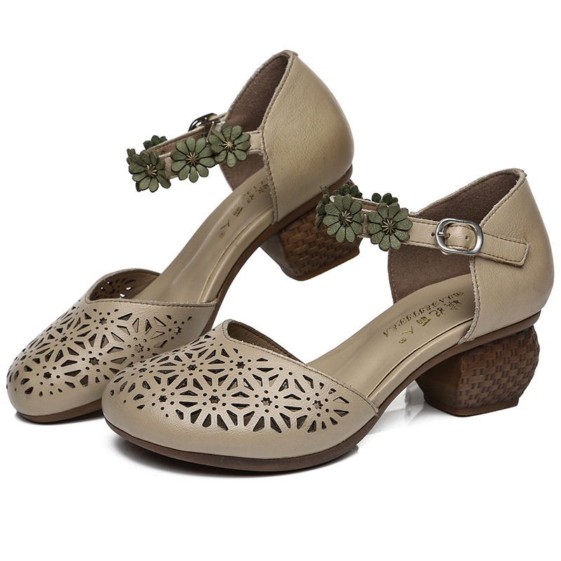 summer sandals color khaki size 8 for women