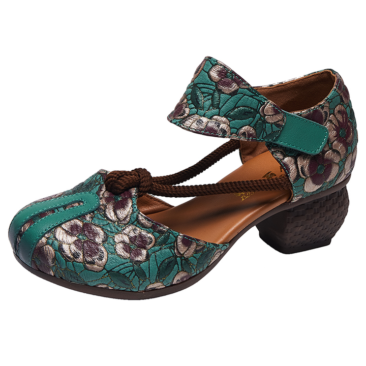 summer sandals color green size 6 for women