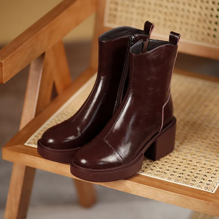 autumn boots color black size 8 for women