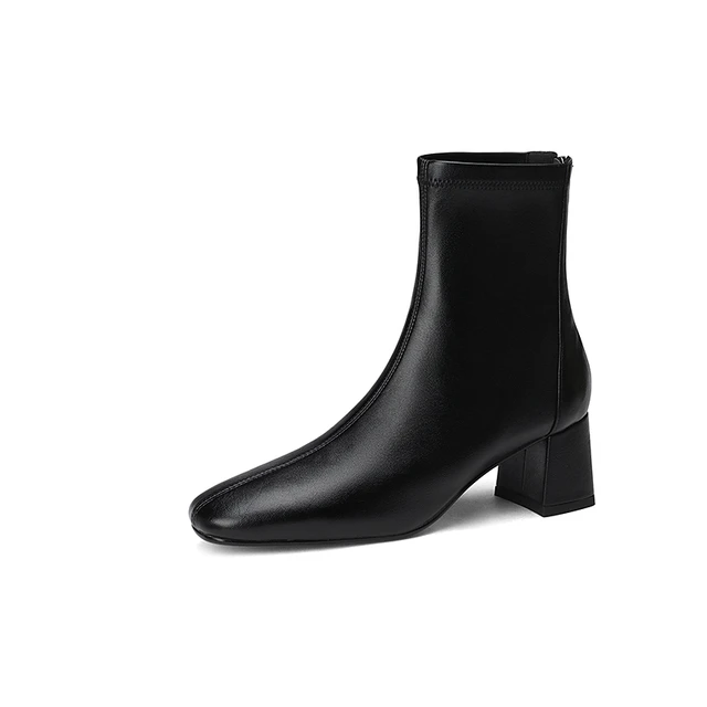 leather boots color black size 6 for women
