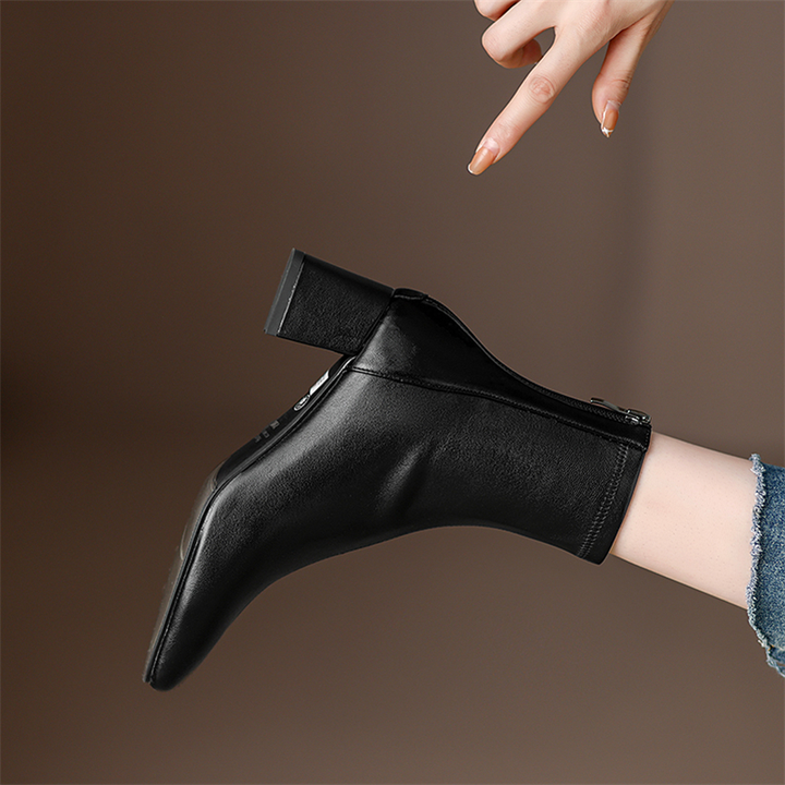 square heel boots color black size 8 for women