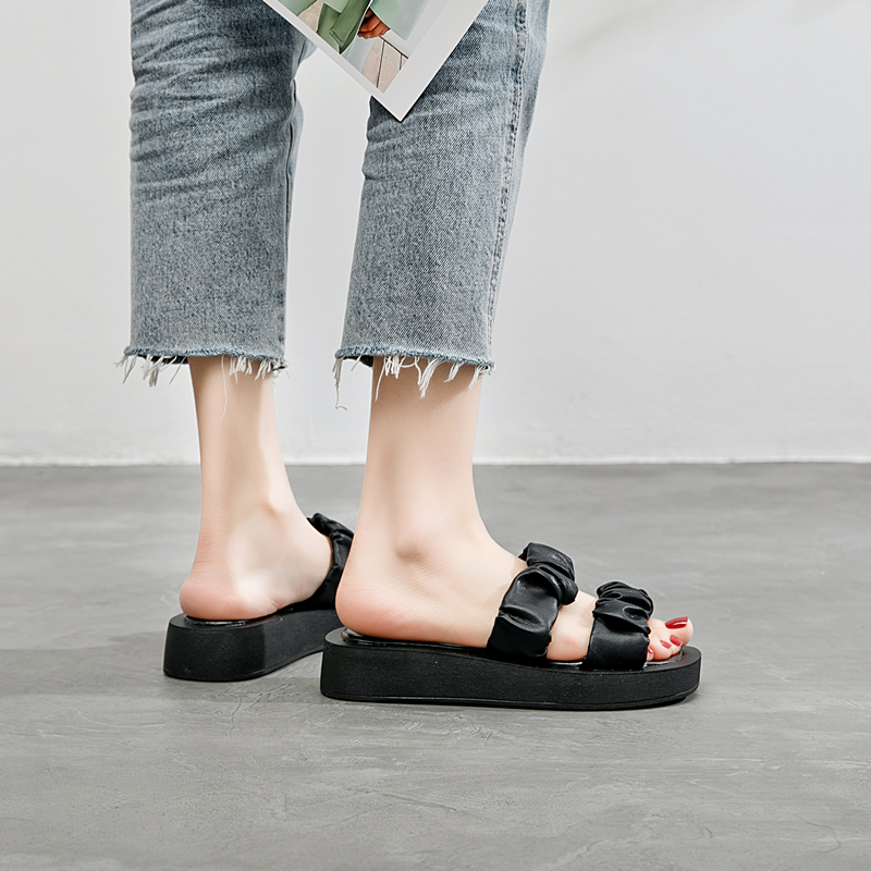 platform slipper color black size 8 for women
