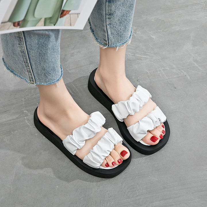 sandals color white size 8 for women