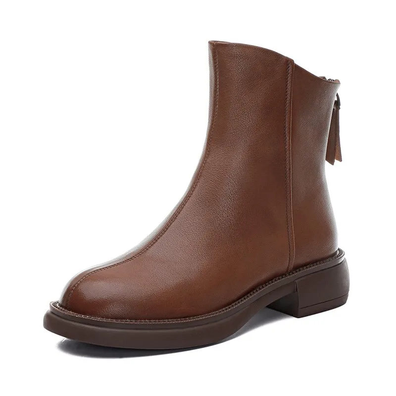 winter boots color brown size 6.5 for women