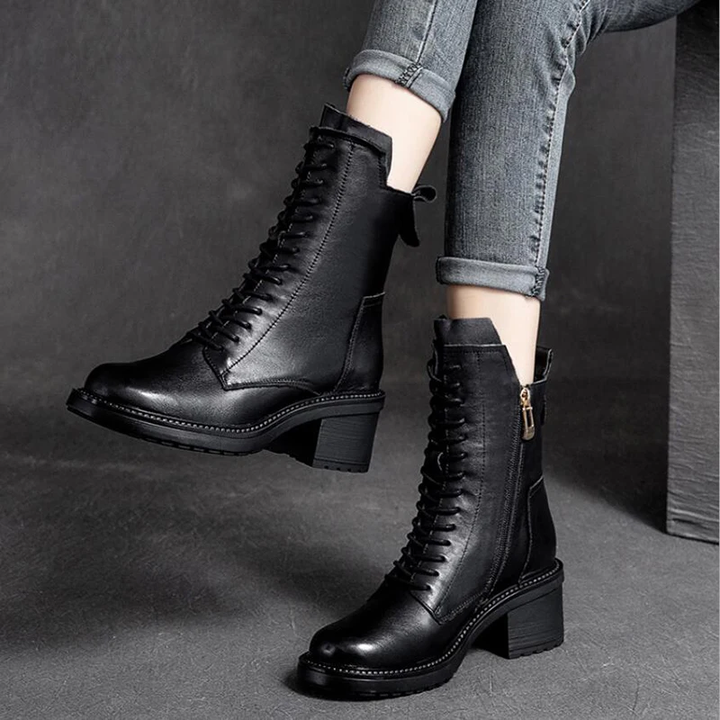 autumn boots color black size 7 for women