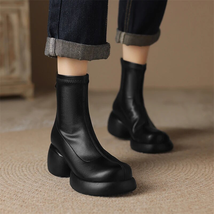 platform autumn boots color black size 5.5 for women