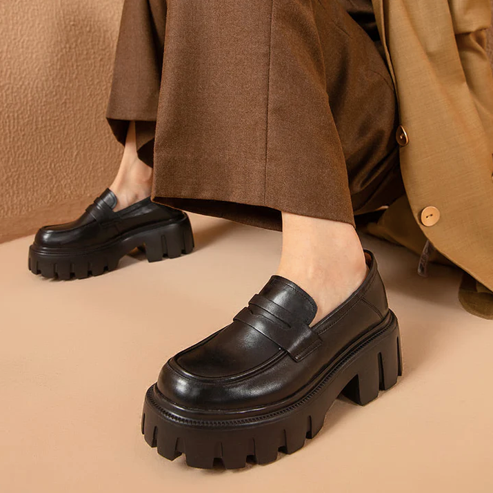 USS Shoes Borys Women's Leather Platform Loafer Shoes