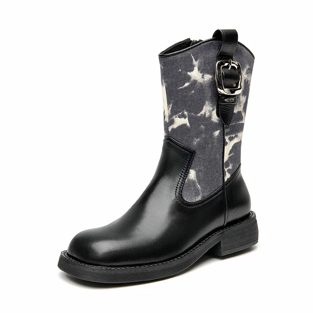 winter boots color black size 5.5 for women