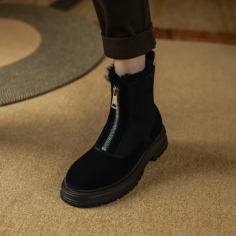 work snow boots color black size 7 for women