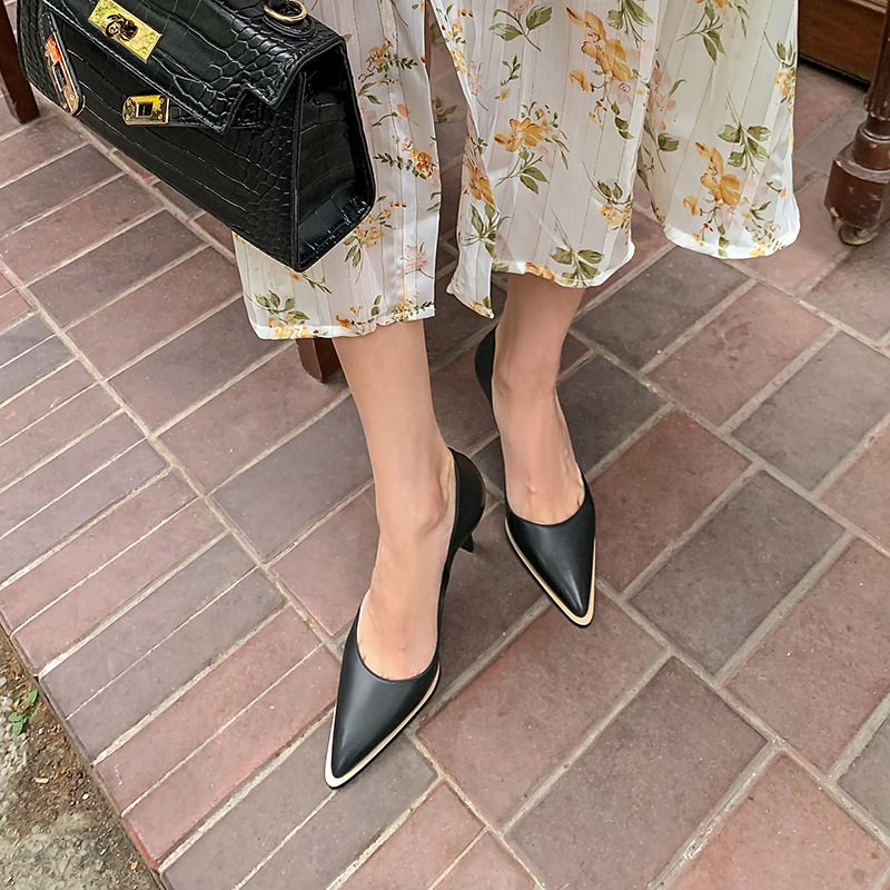 office pumps color black size 6 for women