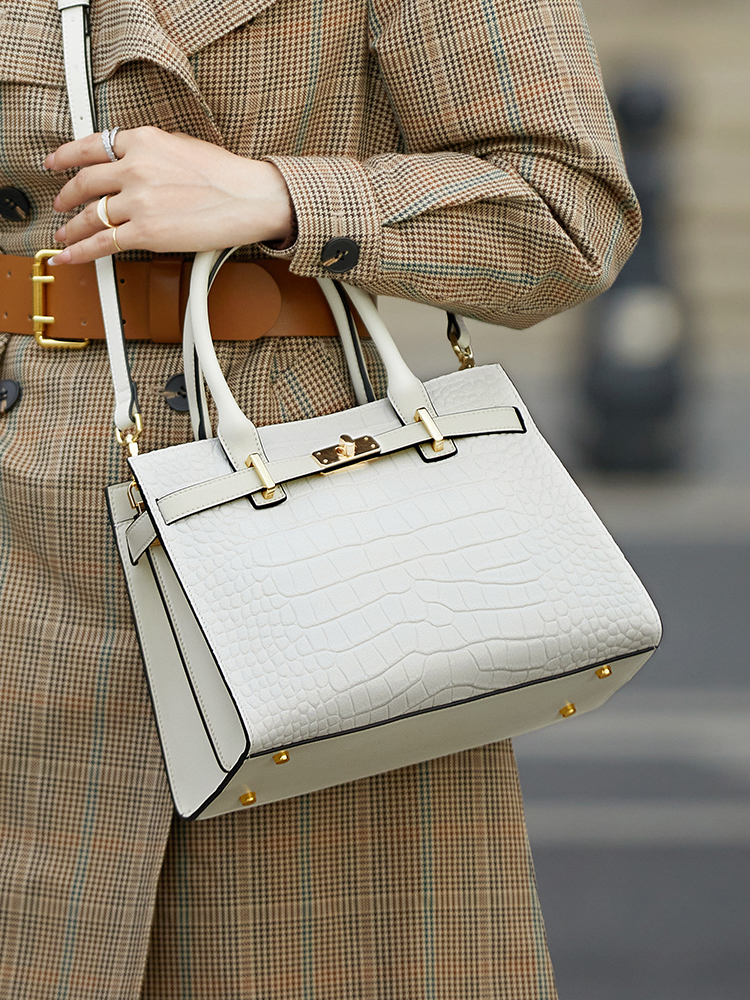USS Bags Lopez Women&