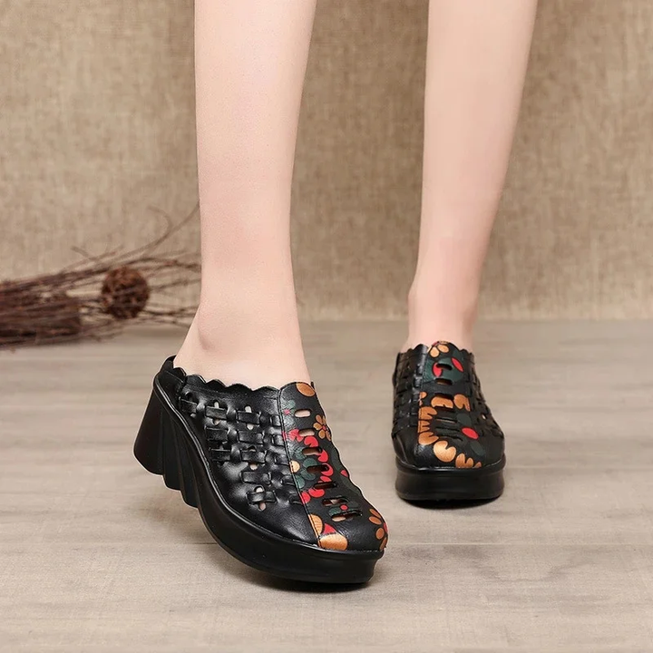 casual clog color black size 8 for women