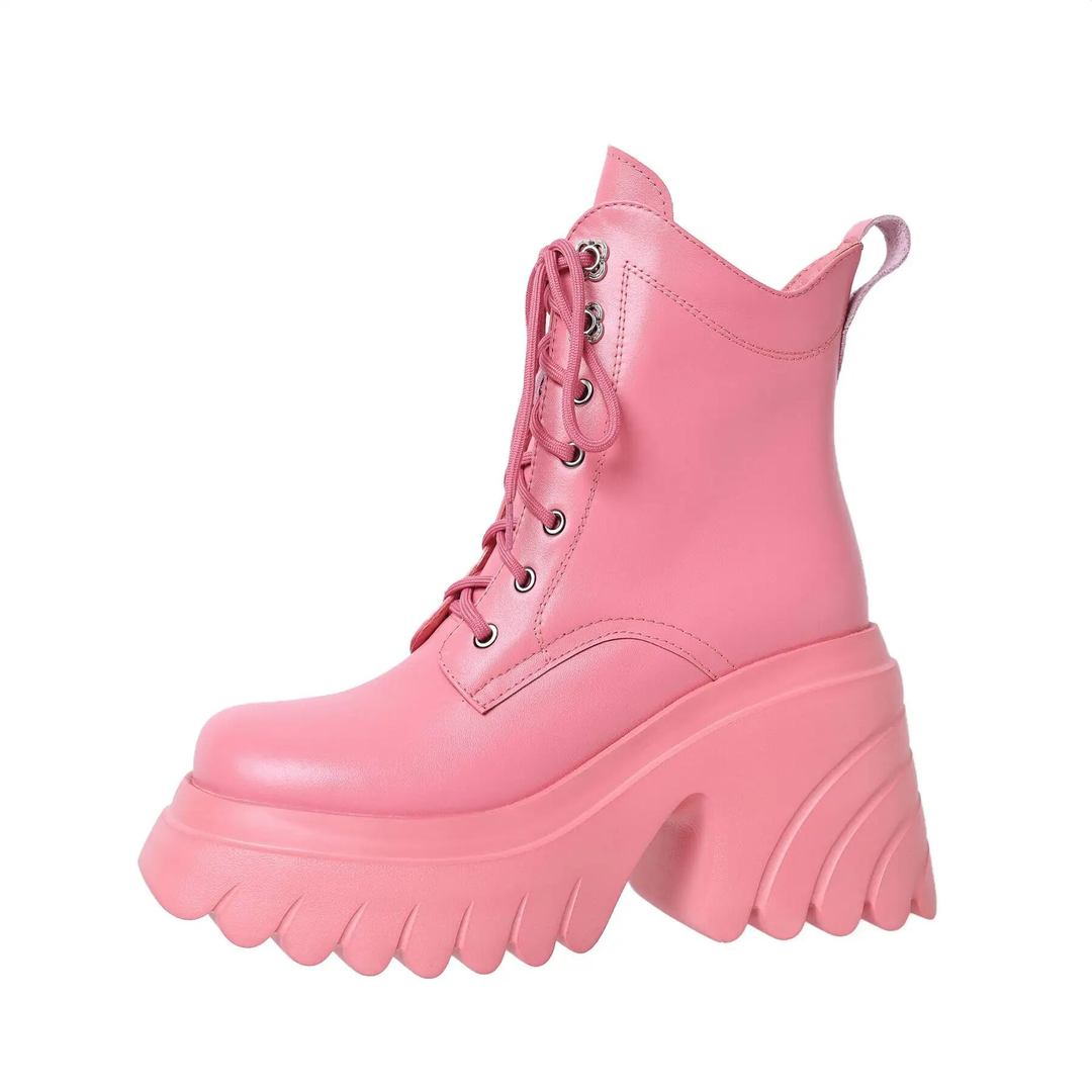 winter boots color pink size 7 for women