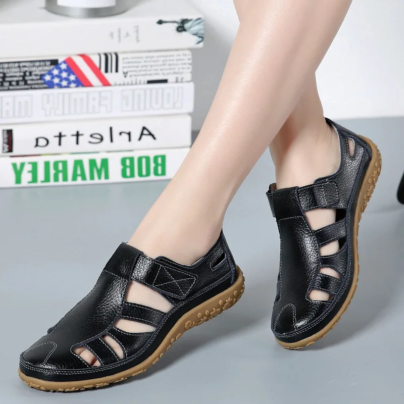 casual sandals color black size 8.5 for women