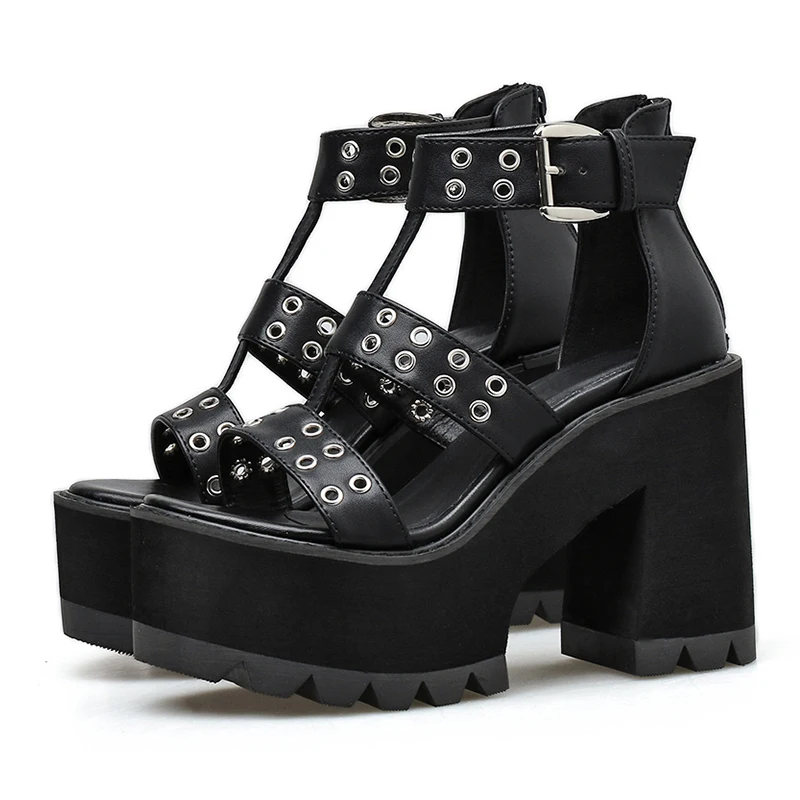 gothic sandal color black size 6 for women