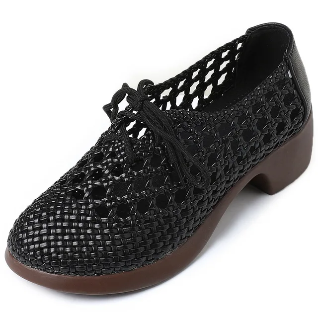 square heel sandals color black size 6 for women