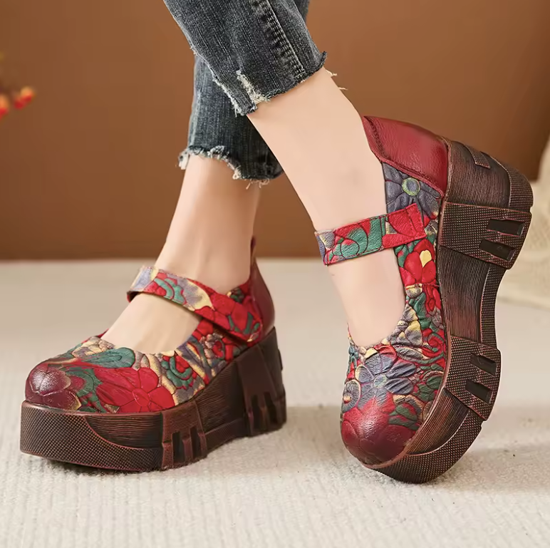 USS Shoes Elsa Women's Leather Platform Wedge Heel Pumps