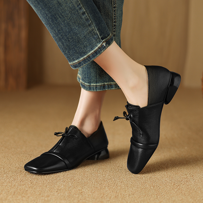 round heel loafers color black size 7.5 for women