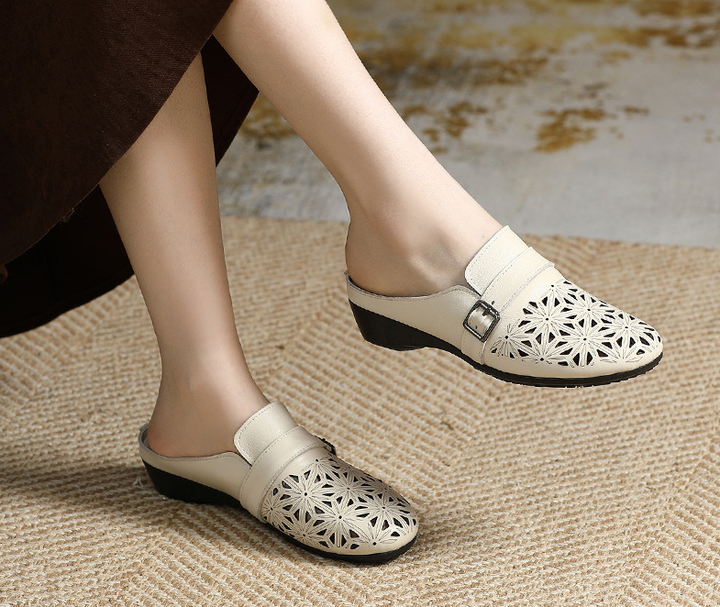 spring clogs color beige size 10 for women