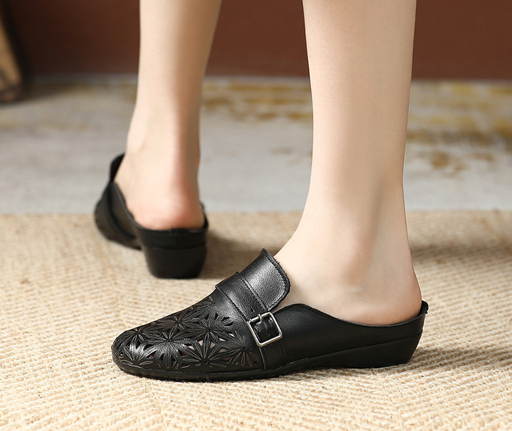 breathable clogs color blacck size 9 for women