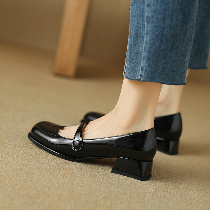 USS Shoes Fiorela Women&