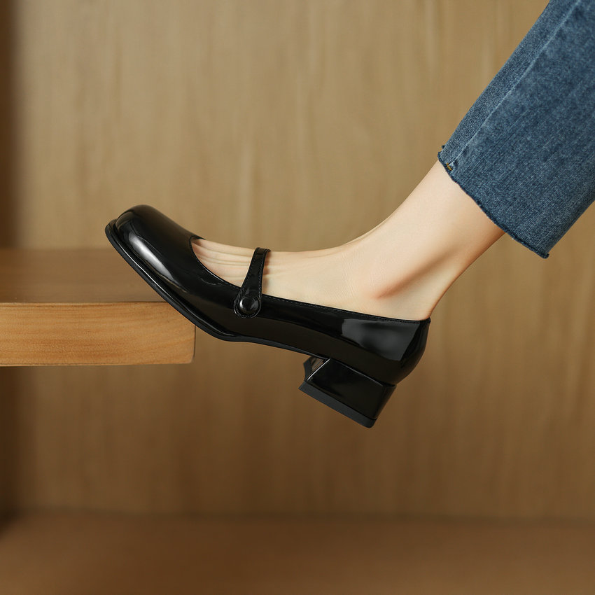 USS Shoes Fiorela Women&