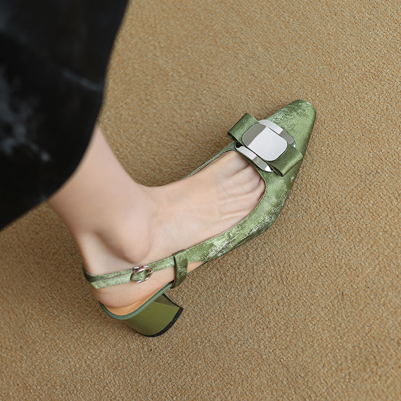 leather sandals color green size 8 for women