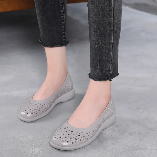 leather loafer shoes color gray size 8 for women