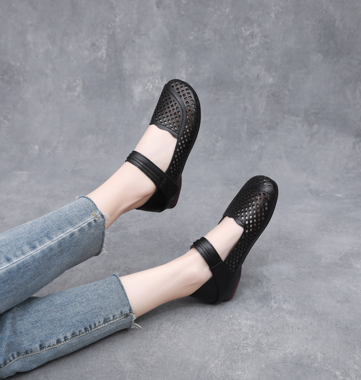 casual sandals color black size 9 for women