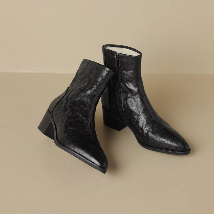 casual boots color black size 6 for women