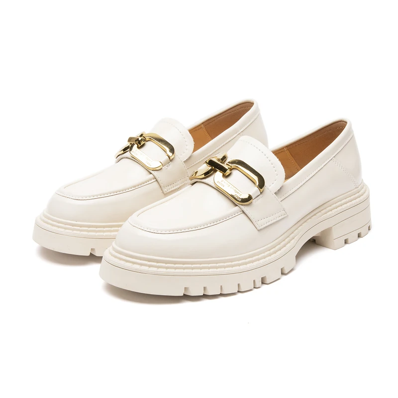 leather slip on shoes color beige size 6 for women