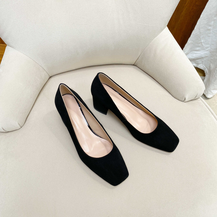 leather pumps shoes color black size 5 for women