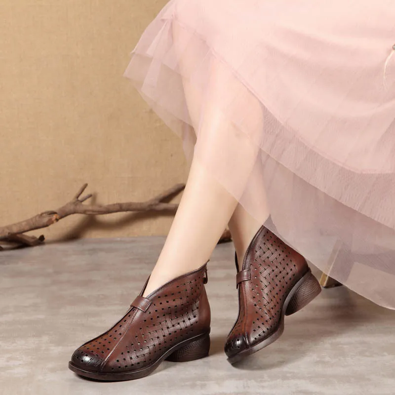 casual boots color brown size 9 for women