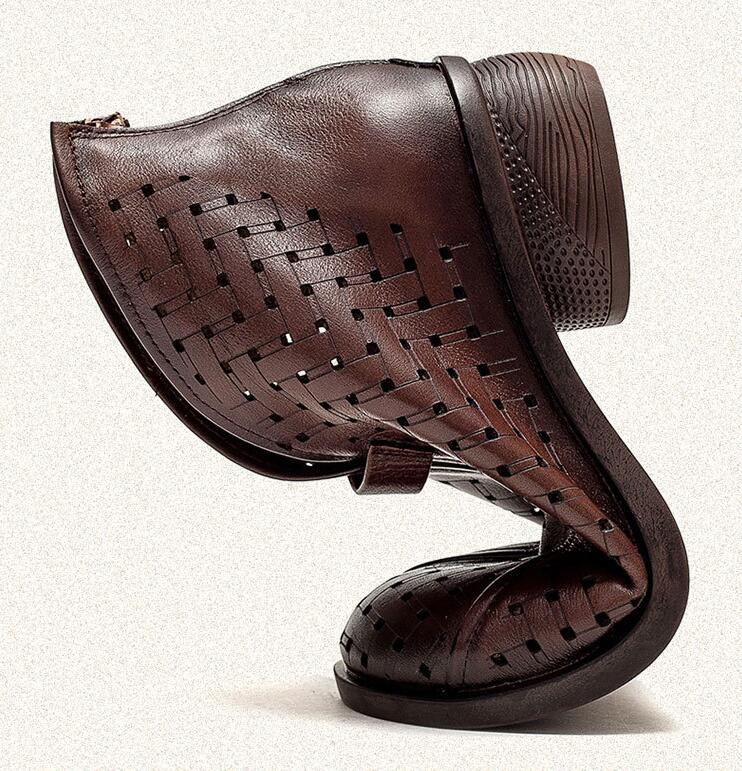 high quality boots color brown size 9 for women