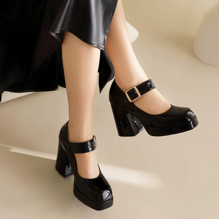 party pumps color black size 7 for women