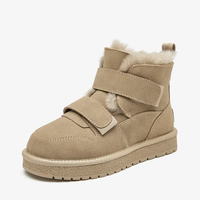 snow boots color apricot size 7 for women
