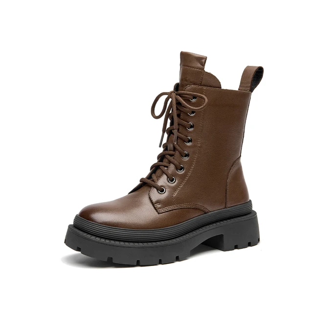 winter boots color brown size 5.5 for women