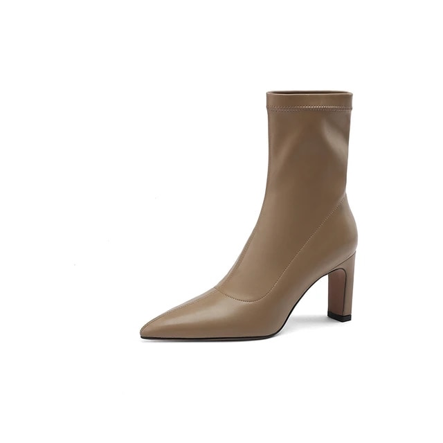 winter boots color khaki size 5.5 for women