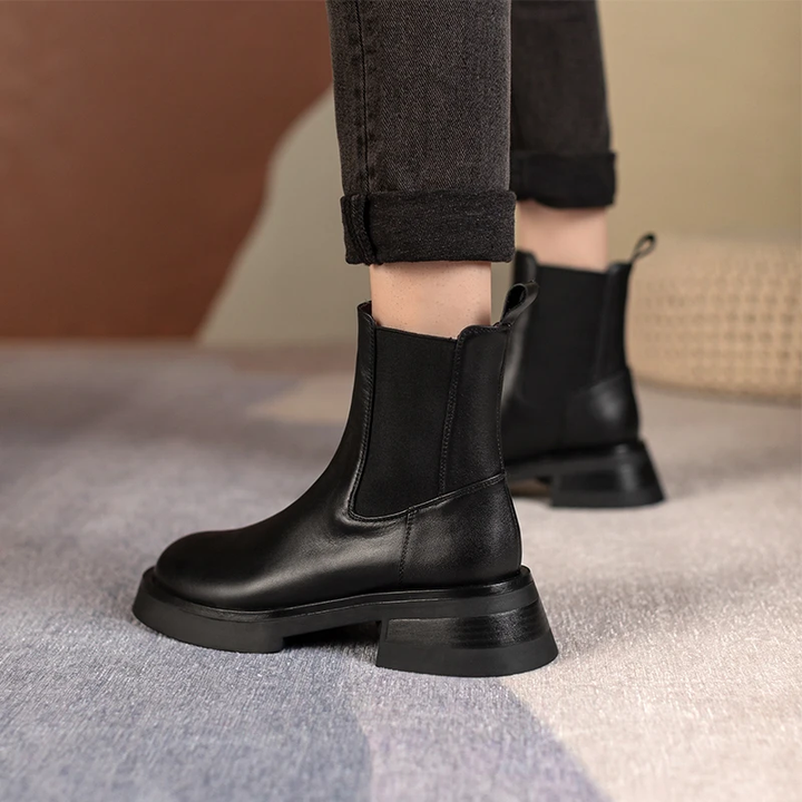 platform boots color black size 8 for women
